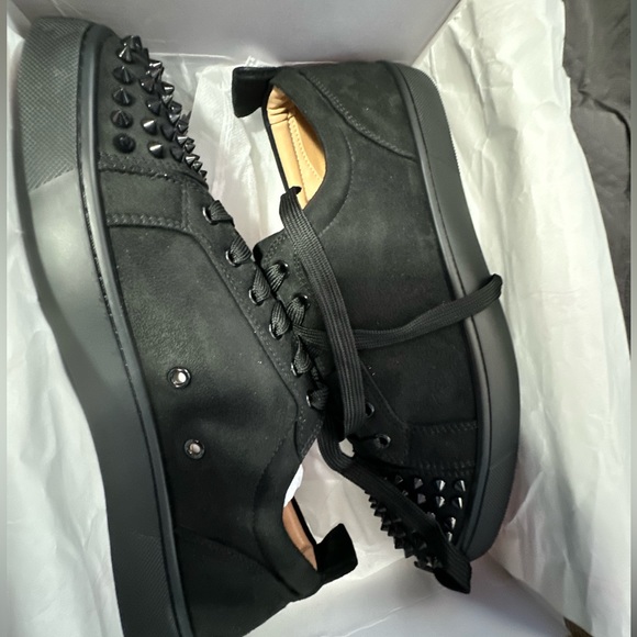 COPY - red bottoms junior spikes men - Picture 3 of 6